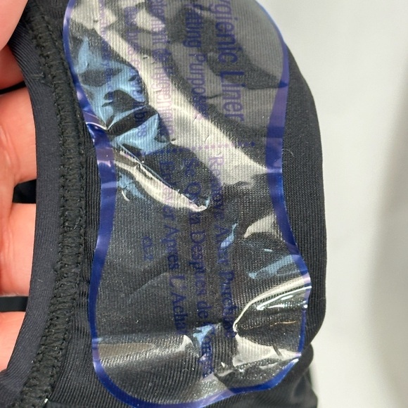 Coco Reef Contours Shapemaker Bow Tie Shoulder One Piece Swimsuit- Black - 8/32C - Picture 4 of 12